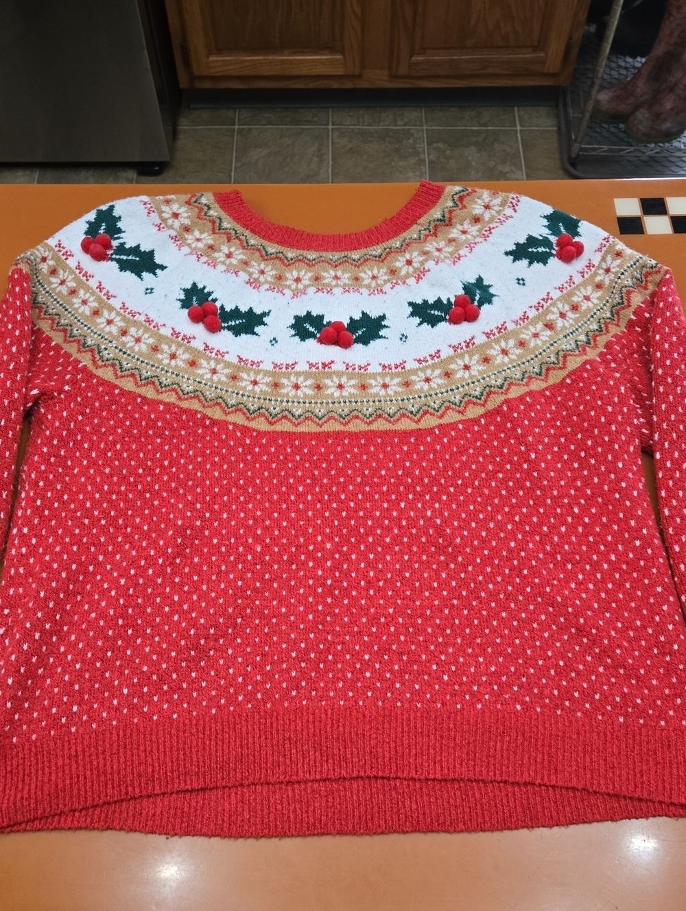 Holiday Time Red Crewneck Sweater with Holly Yoke, Size XXL/20